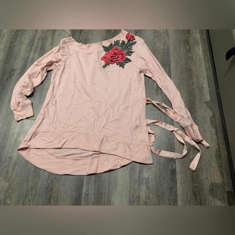 NWOT pink floral long sleeve top